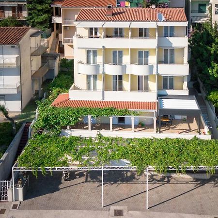 Steko Accomodations Makarska Exterior foto