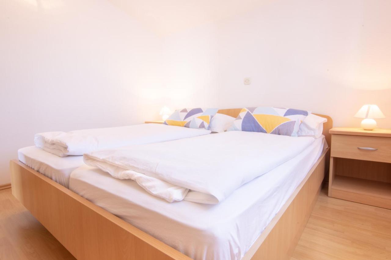 Steko Accomodations Makarska Exterior foto