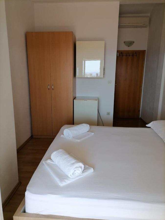 Steko Accomodations Makarska Exterior foto